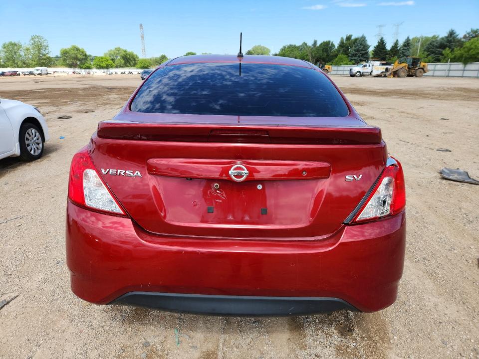 57551246 :رقم المزاد ، 3N1CN7AP7KL861476 vin ، 2019 Nissan Versa مزاد بيع