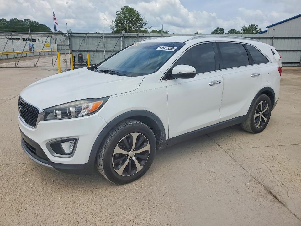 Auction sale of the 2017 Kia Sorento, vin: 5XYPH4A15HG240446, lot number: 58542326