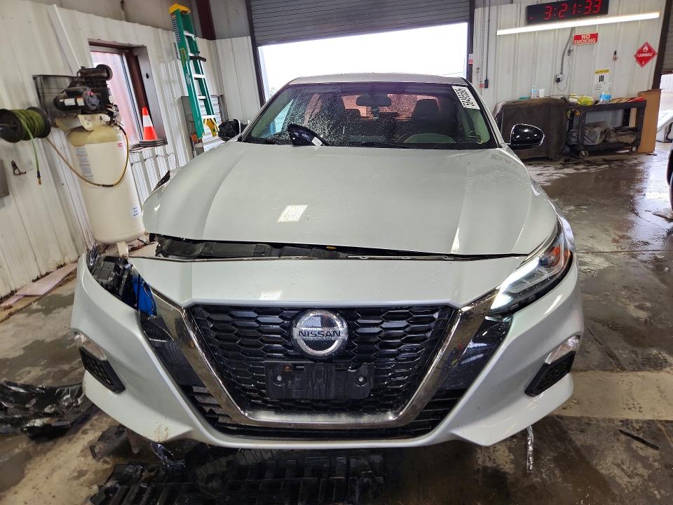 2019 Nissan Altima მანქანა იყიდება აუქციონზე, vin: 1N4BL4CV6KC225402, აუქციონის ნომერი: 58495506