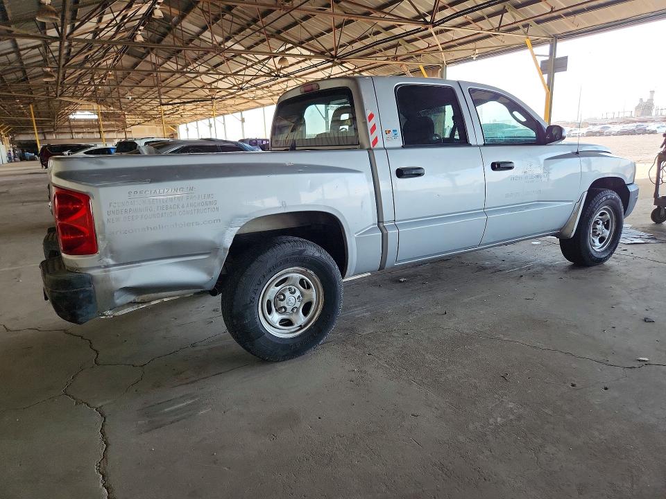 58751326 :رقم المزاد ، 1D7HE28N56S643673 vin ، 2006 Dodge Dakota مزاد بيع