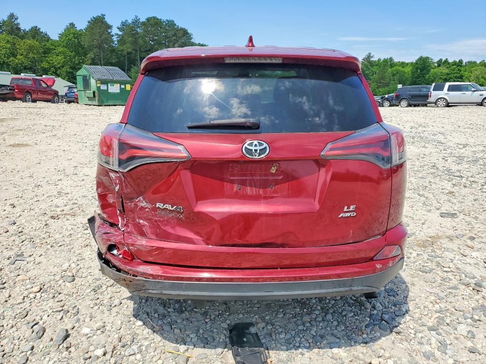 56978756 :رقم المزاد ، 2T3BFREV2JW767314 vin ، 2018 Toyota Rav4 مزاد بيع