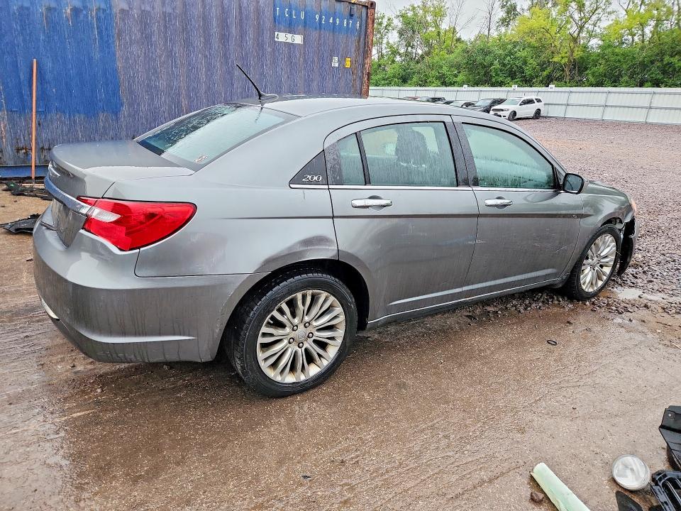 57749116 :رقم المزاد ، 1C3CCBCB0CN304938 vin ، 2012 Chrysler 200 مزاد بيع