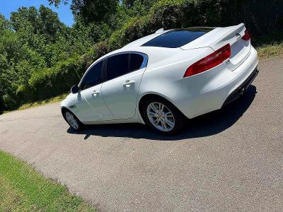 2018 Jaguar Xe მანქანა იყიდება აუქციონზე, vin: SAJAJ4FX4JCP25812, აუქციონის ნომერი: 55584356