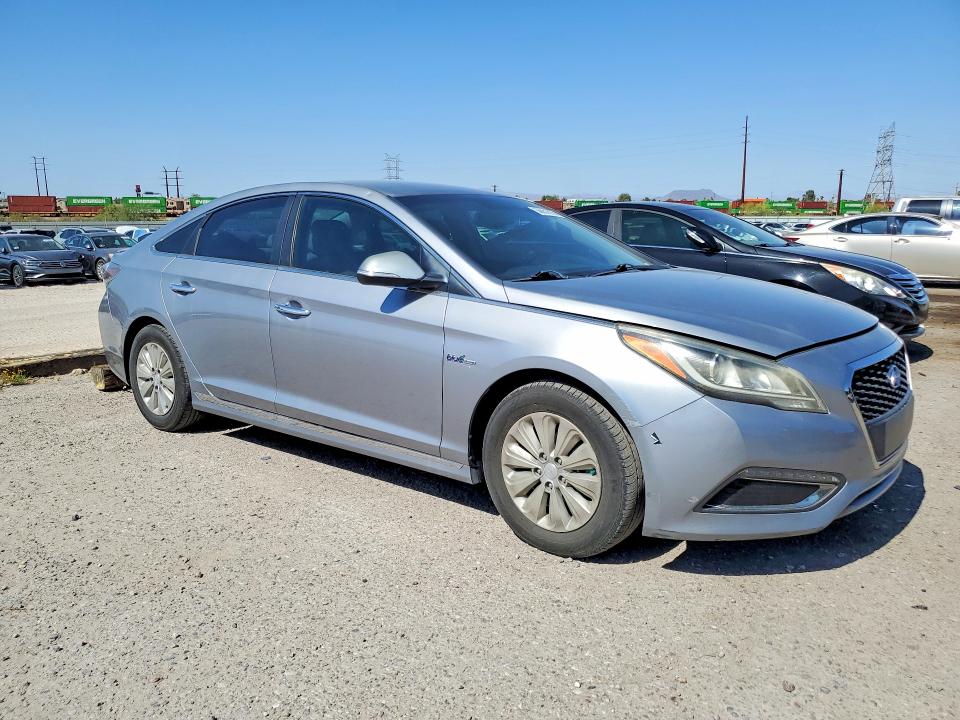 2017 Hyundai Sonata Hybrid მანქანა იყიდება აუქციონზე, vin: KMHE24L11HA046708, აუქციონის ნომერი: 56651816