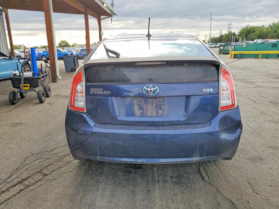 55563586 :رقم المزاد ، JTDKN3DU9D1677055 vin ، 2013 Toyota Prius مزاد بيع