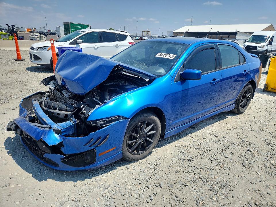 58332046 :رقم المزاد ، 3FAHP0DC1BR201322 vin ، 2011 Ford Fusion مزاد بيع