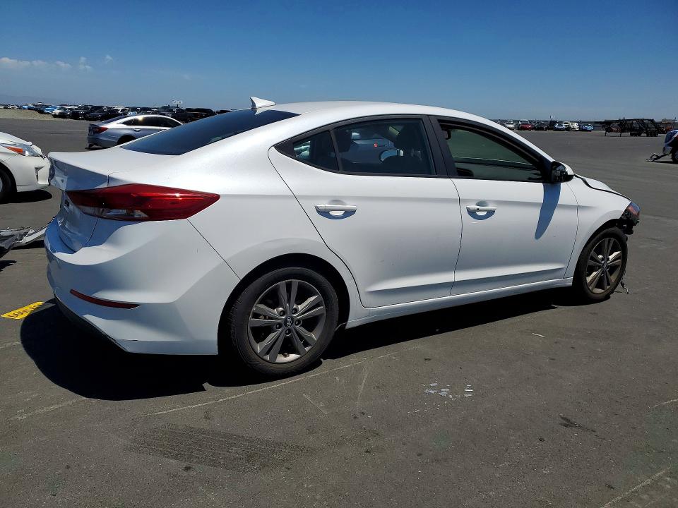 Продаж на аукціоні авто 2018 Hyundai Elantra, vin: 5NPD84LFXJH323218, номер лоту: 56478046