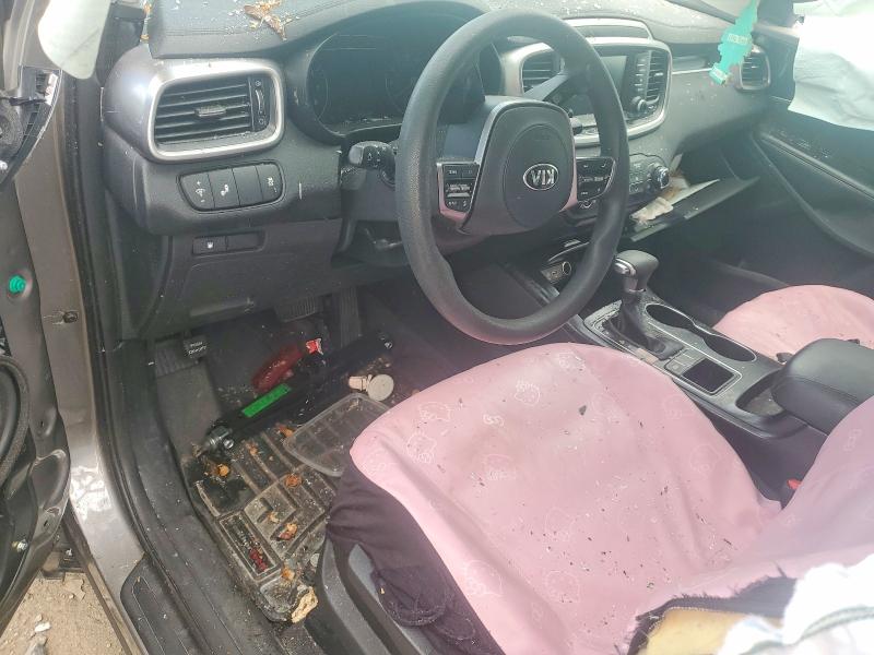 56128616 :رقم المزاد ، 5XYPG4A3XKG514266 vin ، 2019 Kia Sorento مزاد بيع