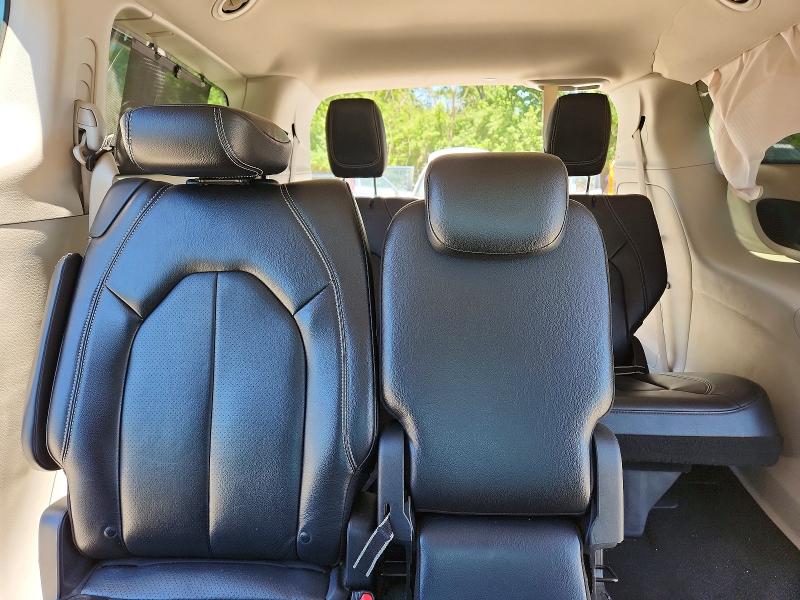 55776596 :رقم المزاد ، 2C4RC1BG7NR138484 vin ، 2022 Chrysler Pacifica مزاد بيع