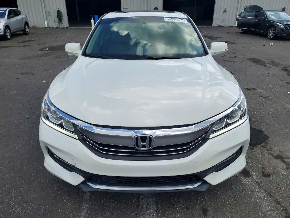 Aukcja sprzedaży 2016 Honda Accord, vin: 1HGCR2F87GA036575, numer aukcji: 58250356