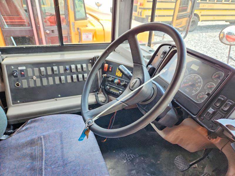 Продаж на аукціоні авто 2005 Freigliner Fs65, vin: 4UZAAXDC75CN36167, номер лоту: 56858346