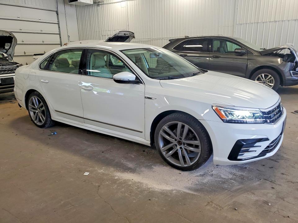 Продажа на аукционе авто 2017 Volkswagen Passat, vin: 1VWDT7A37HC062206, номер лота: 56041946