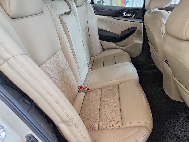 51081086 :رقم المزاد ، 1N4AA6AP6HC427277 vin ، 2017 Nissan Maxima مزاد بيع
