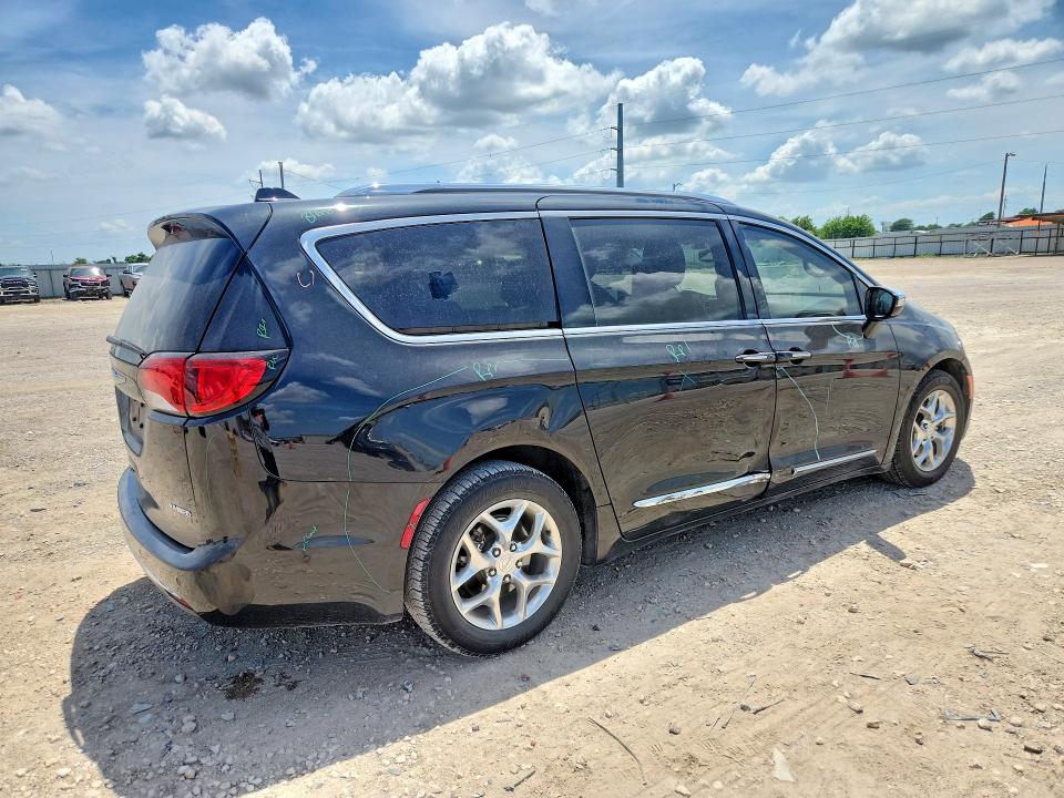 56236476 :رقم المزاد ، 2C4RC1GG5HR533647 vin ، 2017 Chrysler Pacifica مزاد بيع