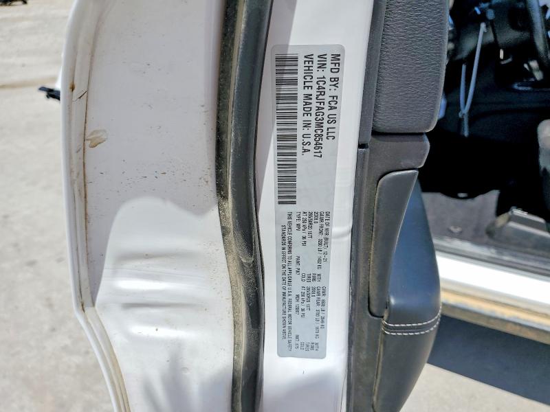 Продажа на аукционе авто 2021 Jeep Grand Cherokee, vin: 1C4RJFAG3MC854617, номер лота: 55870246