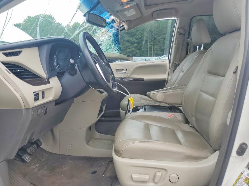 56449366 :رقم المزاد ، 5TDYK3DCXFS570497 vin ، 2015 Toyota Sienna مزاد بيع