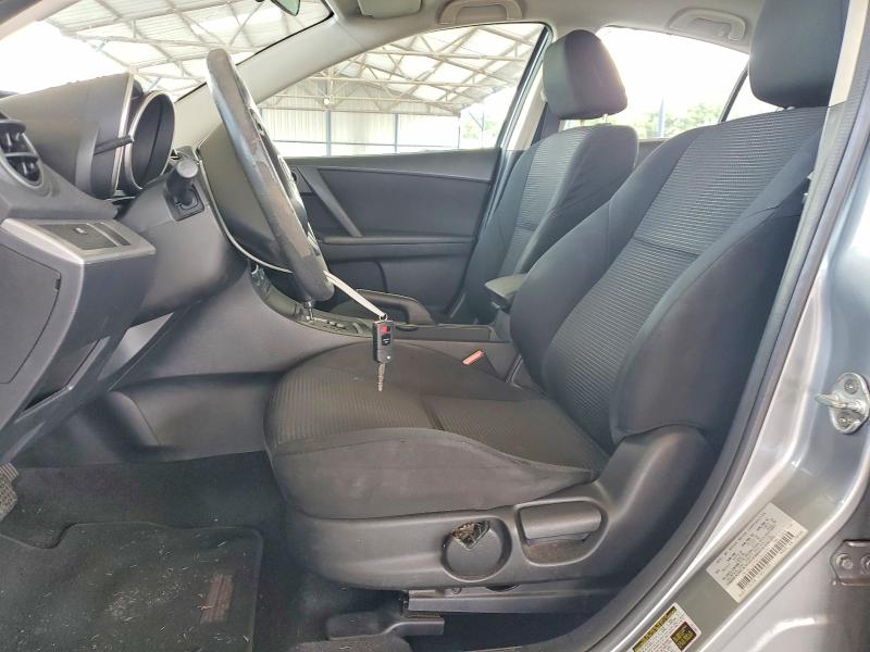 57433526 :رقم المزاد ، JM1BL1U79D1845801 vin ، 2013 Mazda 3 مزاد بيع