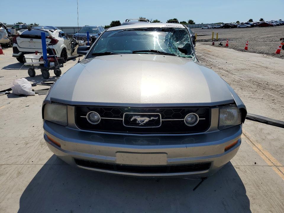 Продажа на аукционе авто 2009 Ford Mustang, vin: 1ZVHT80NX95130966, номер лота: 58052836
