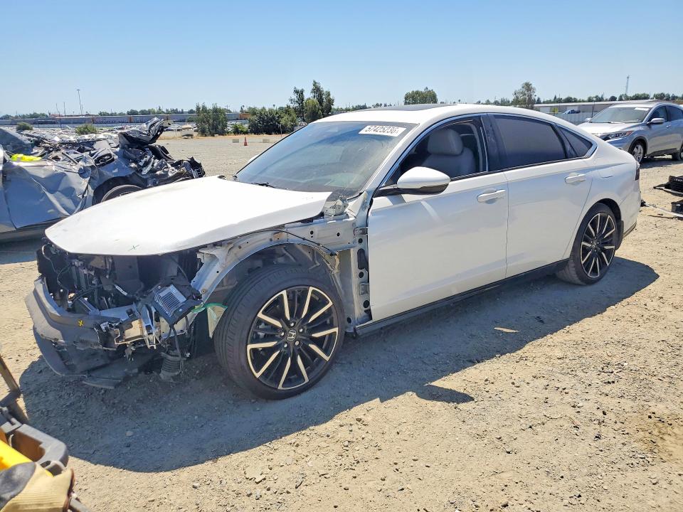 Auction sale of the 2025 Honda Accord, vin: 1HGCY2F87SA069667, lot number: 57425236