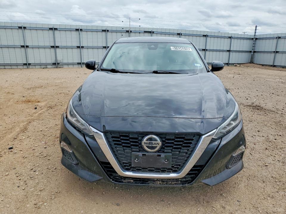 57434316 :رقم المزاد ، 1N4BL4DV9MN407570 vin ، 2021 Nissan Altima مزاد بيع