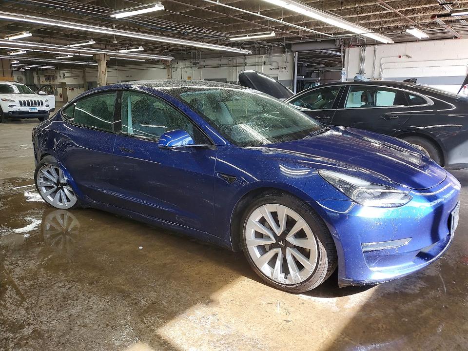 Продажа на аукционе авто 2022 Tesla Model 3, vin: 5YJ3E1EA3NF303840, номер лота: 56624416