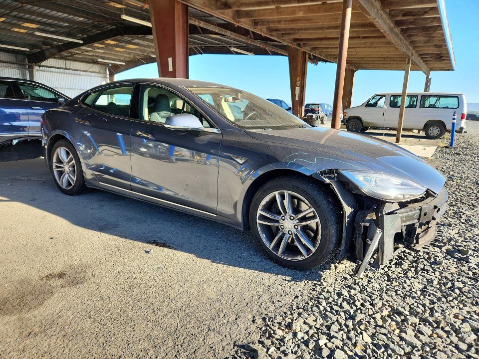 Продажа на аукционе авто 2013 Tesla Model S, vin: 5YJSA1CG6DFP17255, номер лота: 57057286