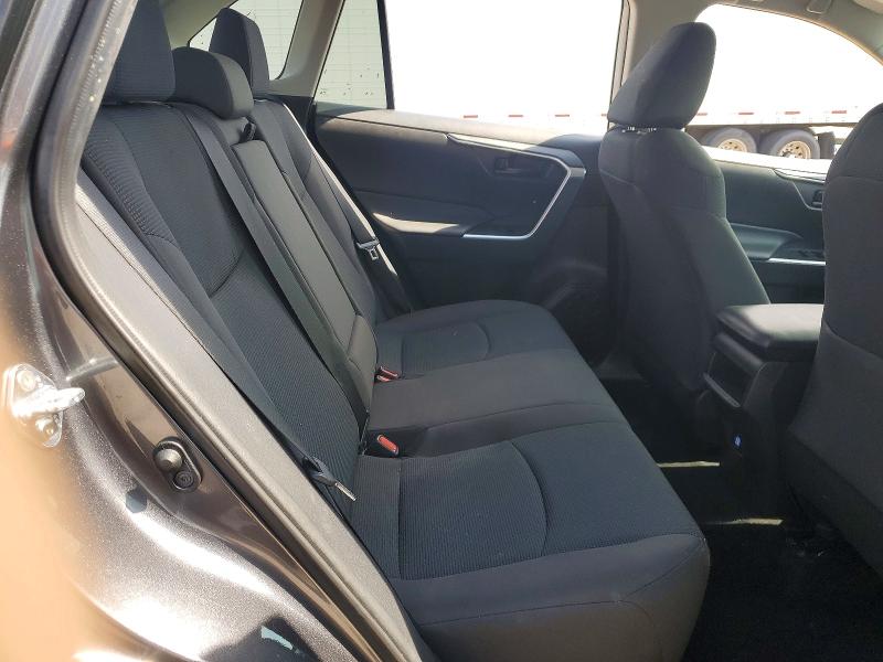 56563446 :رقم المزاد ، 2T3H1RFV4MC139297 vin ، 2021 Toyota Rav4 Le مزاد بيع
