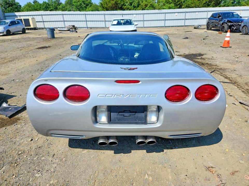 58751786 :رقم المزاد ، 1G1YY22G9X5102727 vin ، 1999 Chevrolet Corvette مزاد بيع
