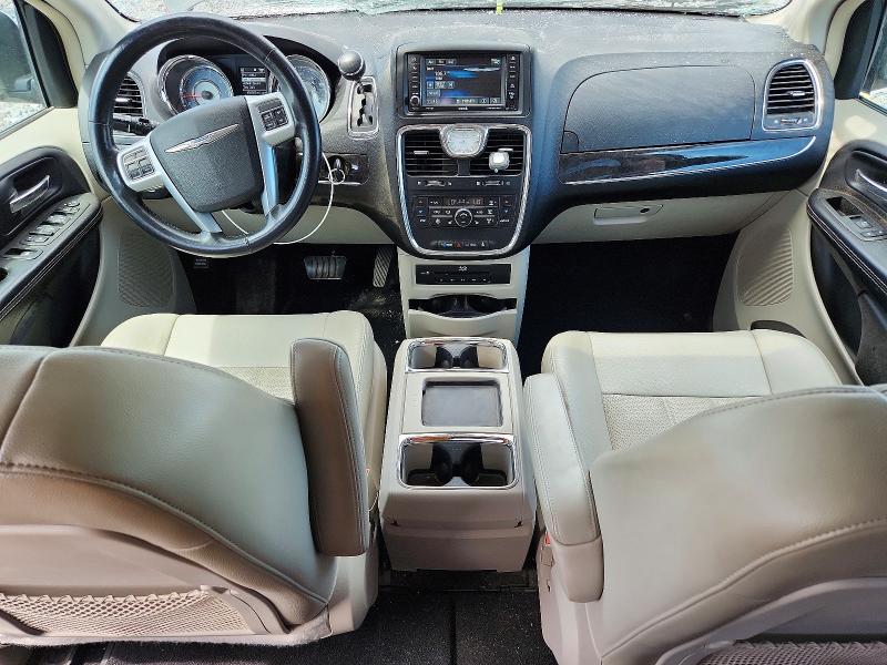 55617456 :رقم المزاد ، 2C4RC1CG9DR722947 vin ، 2013 Chrysler Town & Country مزاد بيع
