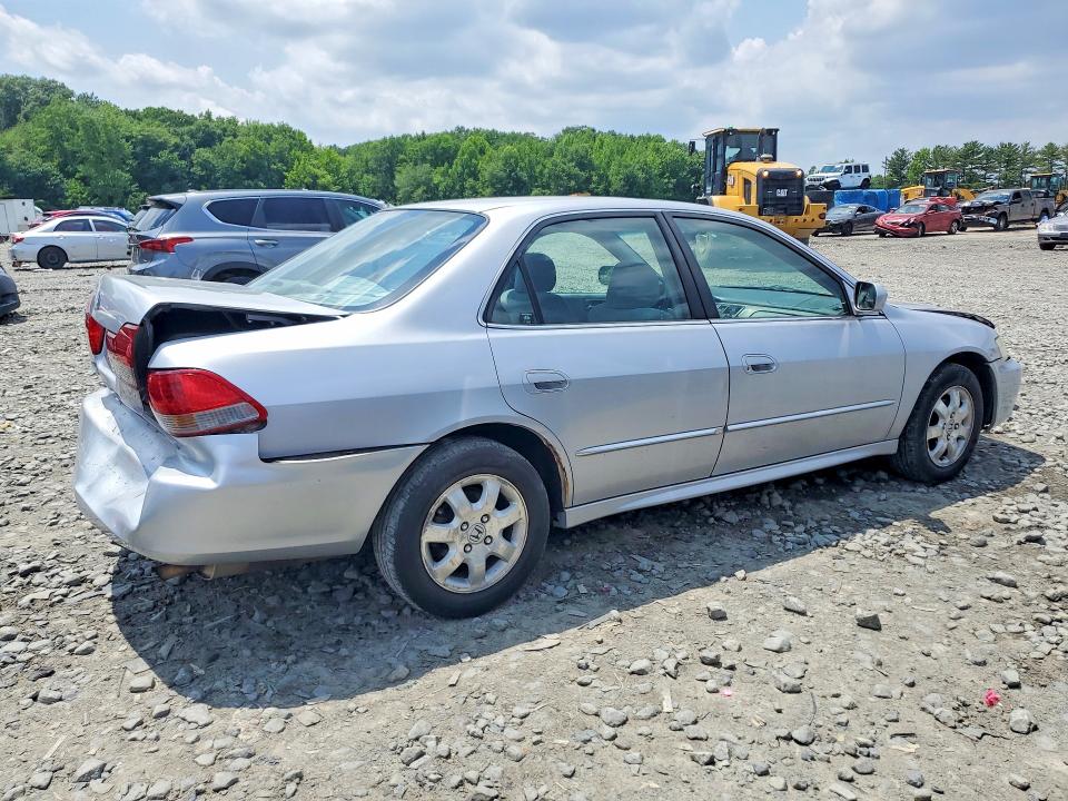 Продажа на аукционе авто 2002 Honda Accord, vin: 1HGCG668X2A097912, номер лота: 57345096