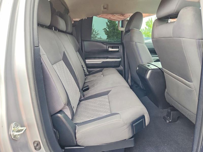 55639666 :رقم المزاد ، 5TFUW5F14FX487149 vin ، 2015 Toyota Tundra مزاد بيع