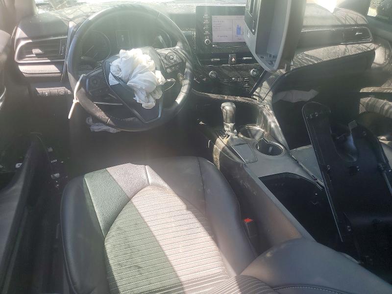 56116166 :رقم المزاد ، 4T1G11AK1MU417221 vin ، 2021 Toyota Camry مزاد بيع