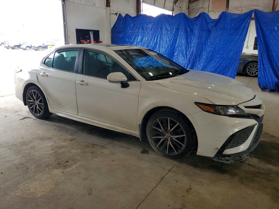 Продаж на аукціоні авто 2022 Toyota Camry, vin: 4T1T11AKXNU646545, номер лоту: 57046036