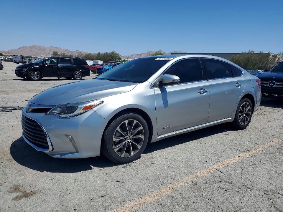 55933026 :رقم المزاد ، 4T1BD1EB2JU063846 vin ، 2018 Toyota Avalon Hybrid مزاد بيع
