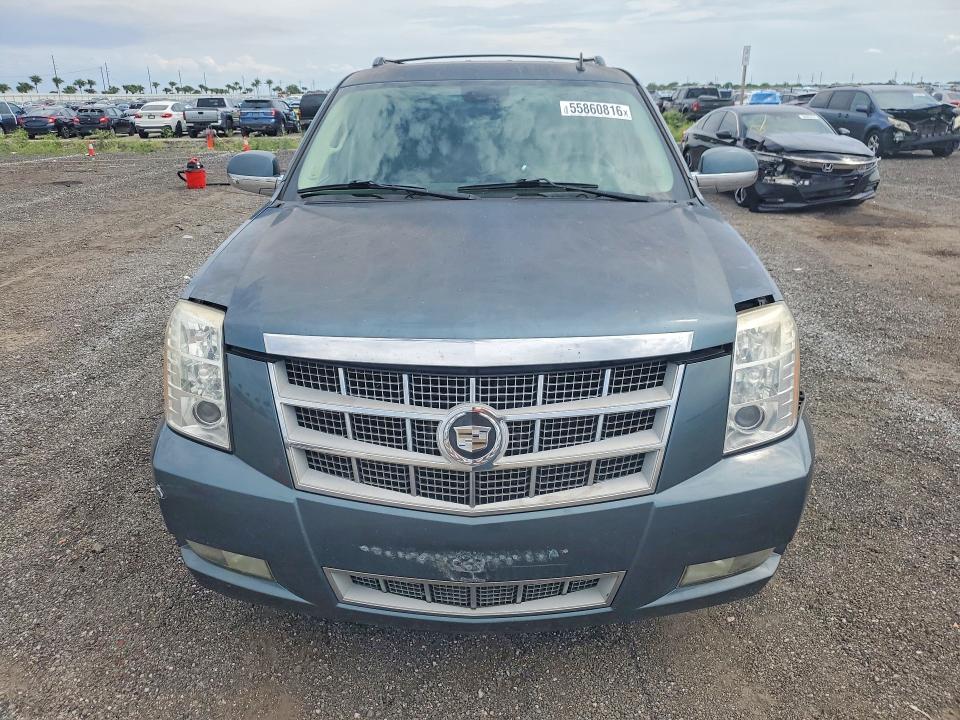 2008 Cadillac Escalade მანქანა იყიდება აუქციონზე, vin: 1GYFK468X8R215797, აუქციონის ნომერი: 55860816