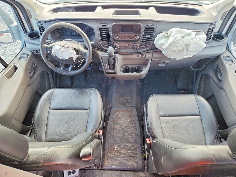 79933664 :رقم المزاد ، 1FTBR1C86NKA45560 vin ، 2022 Ford Transit مزاد بيع