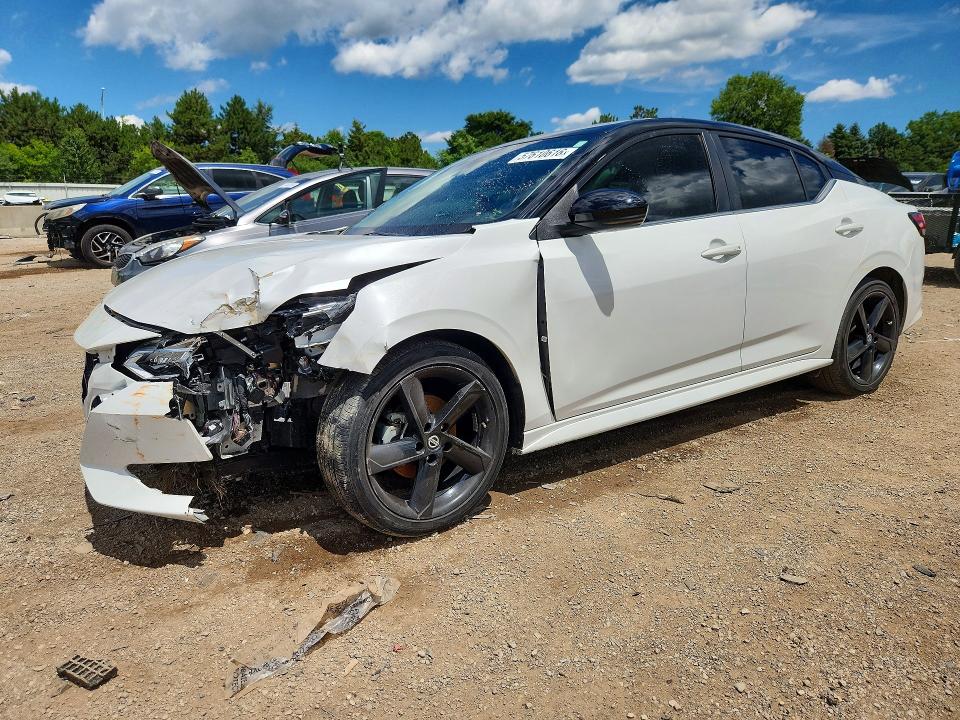 57610616 :رقم المزاد ، 3N1AB8DV1NY206799 vin ، 2022 Nissan Sentra مزاد بيع