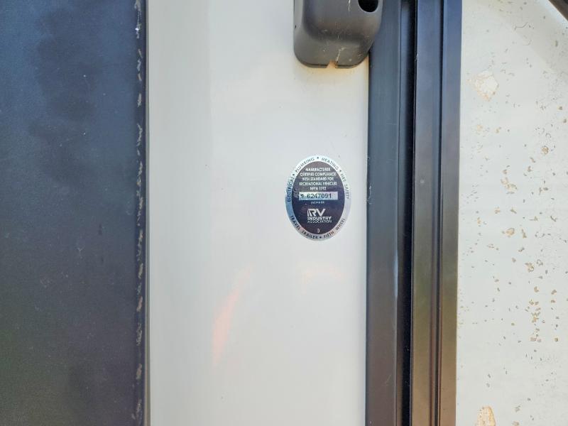 Продажа на аукционе авто 2021 Forest River Sabre Fifth Wheel Tr, vin: 5ZT3SR2B4M6107984, номер лота: 57744236