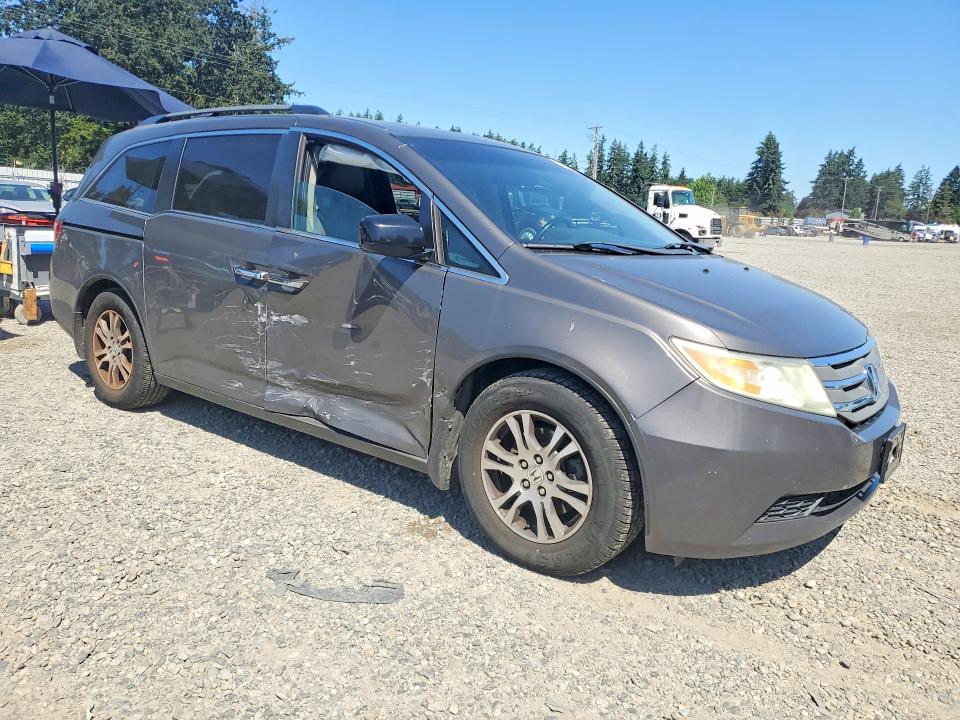 58073246 :رقم المزاد ، 5FNRL5H60BB014571 vin ، 2011 Honda Odyssey مزاد بيع
