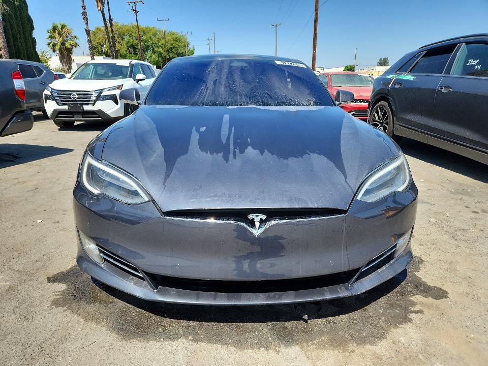 2017 Tesla Model S მანქანა იყიდება აუქციონზე, vin: 5YJSA1E27HF187787, აუქციონის ნომერი: 51377646