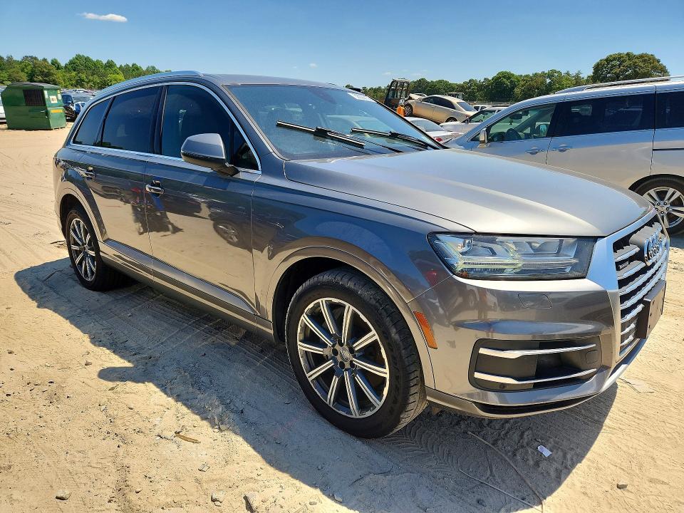 56322136 :رقم المزاد ، WA1LAAF75HD019095 vin ، 2017 Audi Q7 مزاد بيع