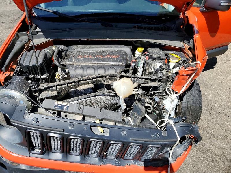 2017 Jeep Renegade მანქანა იყიდება აუქციონზე, vin: ZACCJBCB8HPE52464, აუქციონის ნომერი: 56453406