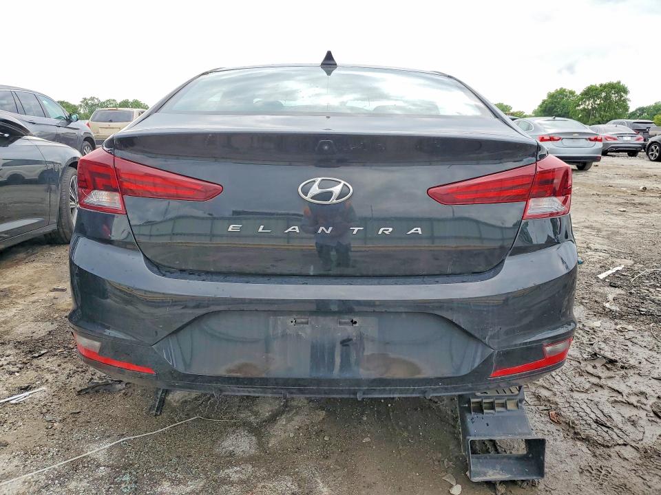 2020 Hyundai Elantra მანქანა იყიდება აუქციონზე, vin: 5NPD84LF6LH545953, აუქციონის ნომერი: 57125266