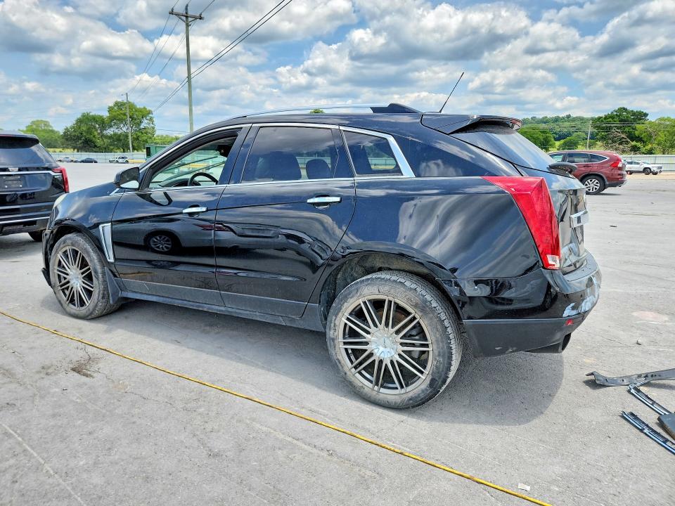 58323616 :رقم المزاد ، 3GYFNCE34FS571888 vin ، 2015 Cadillac Srx مزاد بيع