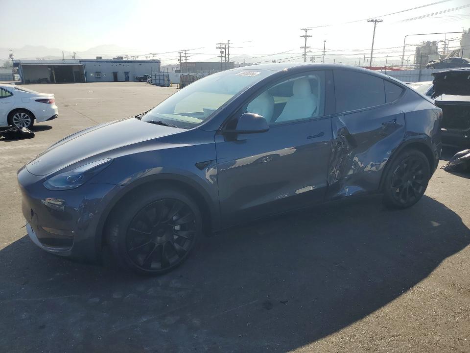 2023 Tesla Model Y მანქანა იყიდება აუქციონზე, vin: 7SAYGDEE8PA183363, აუქციონის ნომერი: 56480056