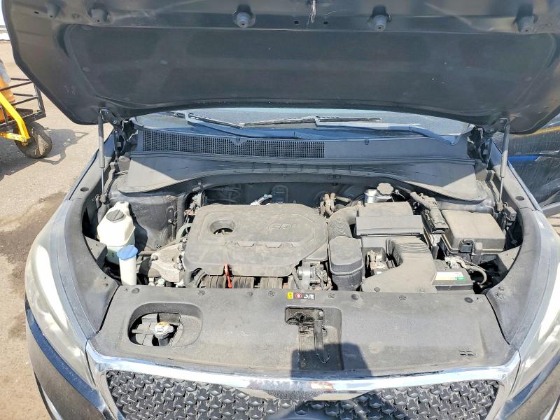 57354646 :رقم المزاد ، 5XYPG4A36HG317071 vin ، 2017 Kia Sorento مزاد بيع