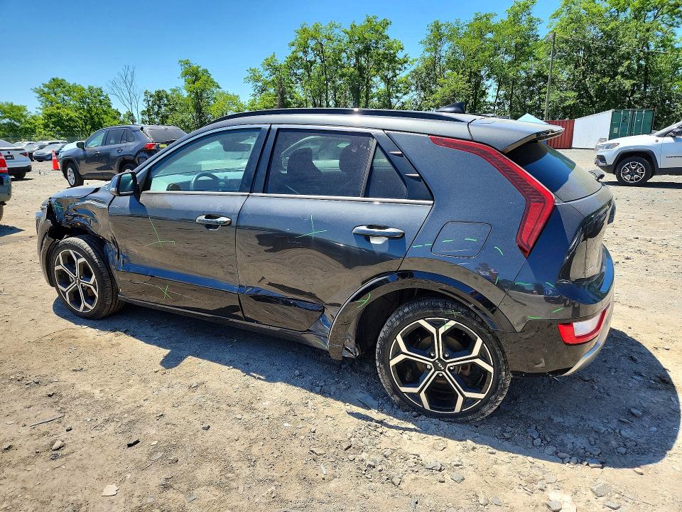 55611616 :رقم المزاد ، KNDCR3LE8P5042215 vin ، 2023 Kia Niro مزاد بيع