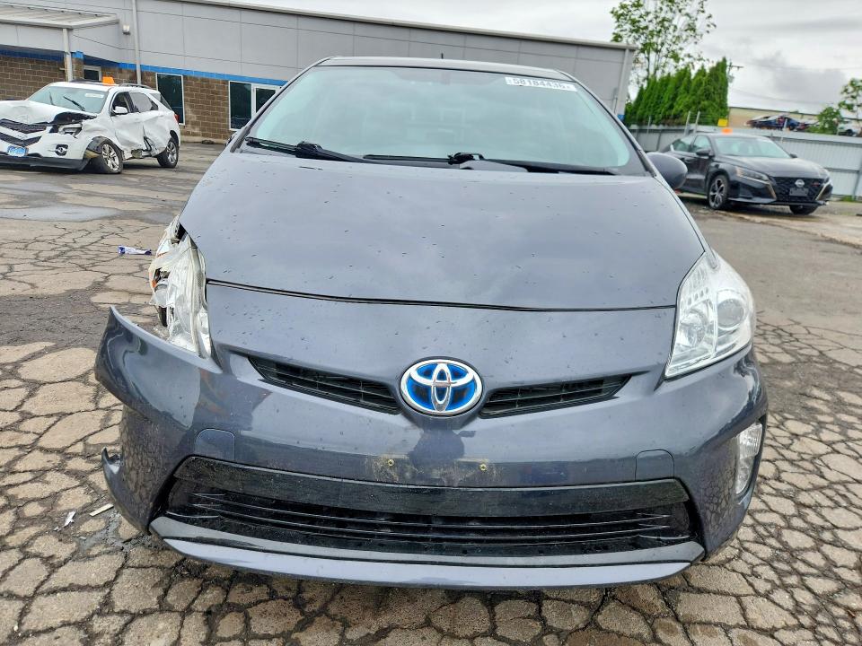 2015 Toyota Prius მანქანა იყიდება აუქციონზე, vin: JTDKN3DU9F1973678, აუქციონის ნომერი: 58184436