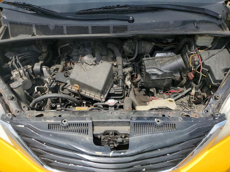 2017 Toyota Sienna მანქანა იყიდება აუქციონზე, vin: 5TDZZ3DC2HS858730, აუქციონის ნომერი: 57135706