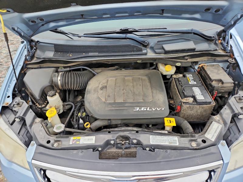 2013 Chrysler Town & Country მანქანა იყიდება აუქციონზე, vin: 2C4RC1CG4DR569751, აუქციონის ნომერი: 56662536